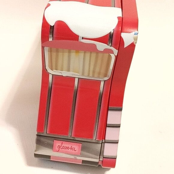 CUTE BENEFIT Cosmetics Camper Van Tin - Picture 6 of 6